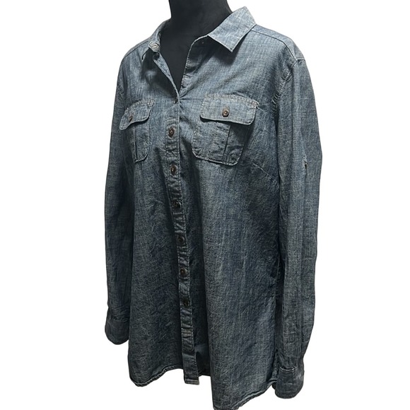 Eddie Bauer XLT, long sleeve button up Jean Shirt - Picture 5 of 9